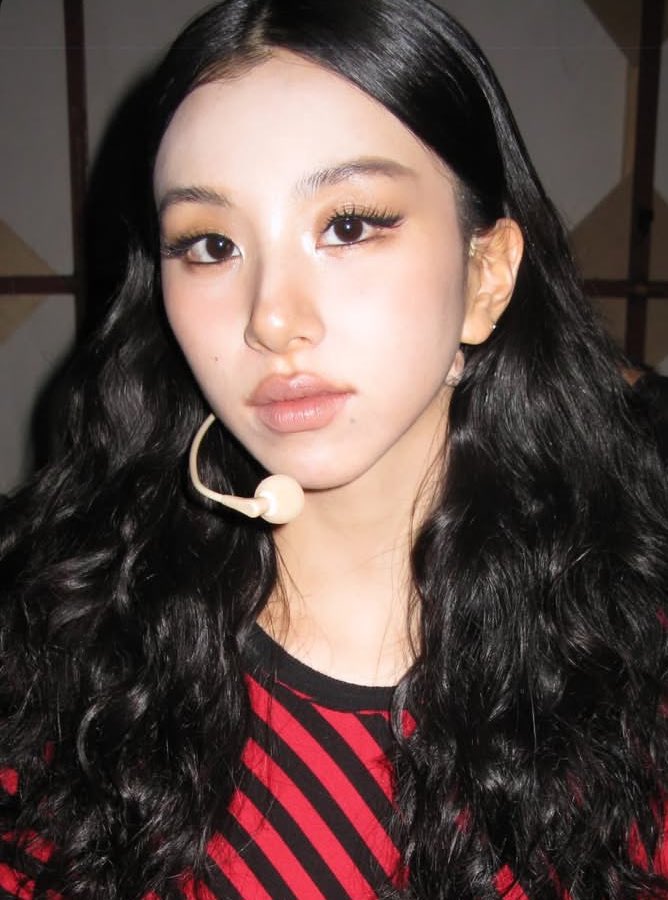 chaelopromotion's tweet photo. Chaeyoung talks about comercial achievement. 

“Honestly, I didn’t create it with the hope of some big achievement. If there are people who say that this is the kind of album they like to return to and listen to from time to time, that alone would make me really happy.” https://t.co/dz5hiFogxO