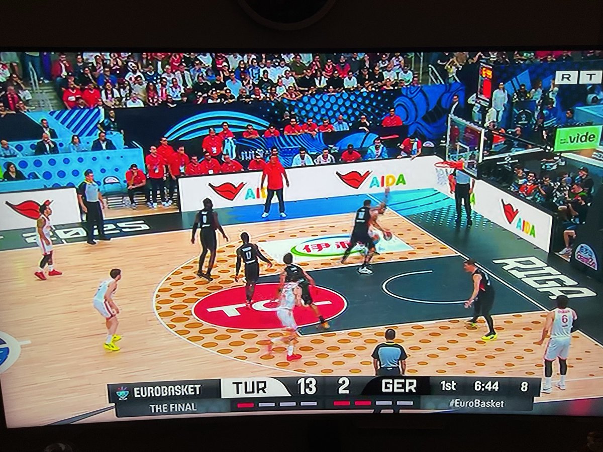 TÜRKİYE 
Almanları dağıtıyoruz