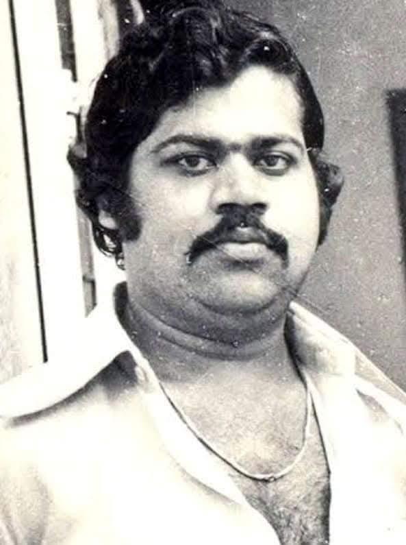 kayaldevaraj's tweet photo. செப்டம்பர் 15
இயக்குனர், நடிகர், தயாரிப்பாளர் பி.வாசு பிறந்தநாள்
#HappyBirthdayPVasu
#HBDPVasu #PVasu
#Chandramukhi2
#KanganaRanaut #RaghavaLawrence #Subiksha #SrushtiDange #LycaProductions #MahimaNambiar #Radikaa #MMKeeravaani #Vadivelu #Rajinikanth #பிவாசு https://t.co/iLrNt0ncsR