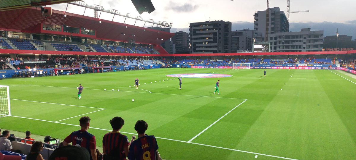 Ja som aquí!

El Camp Nou
Montjuïc
El Johan
Sempre Barça!!!

Una temporada més... som-hi Barça💙❤️💪

<a href="/FCBRAC1/">El Barça juga a RAC1</a> #frac1