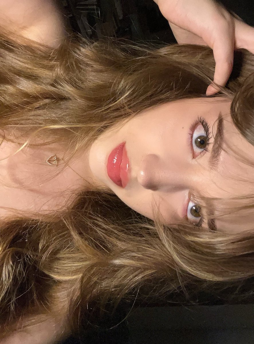 kaslarini cok guzel aldin ama kahkullerin oldugu icin gozukmuyolar