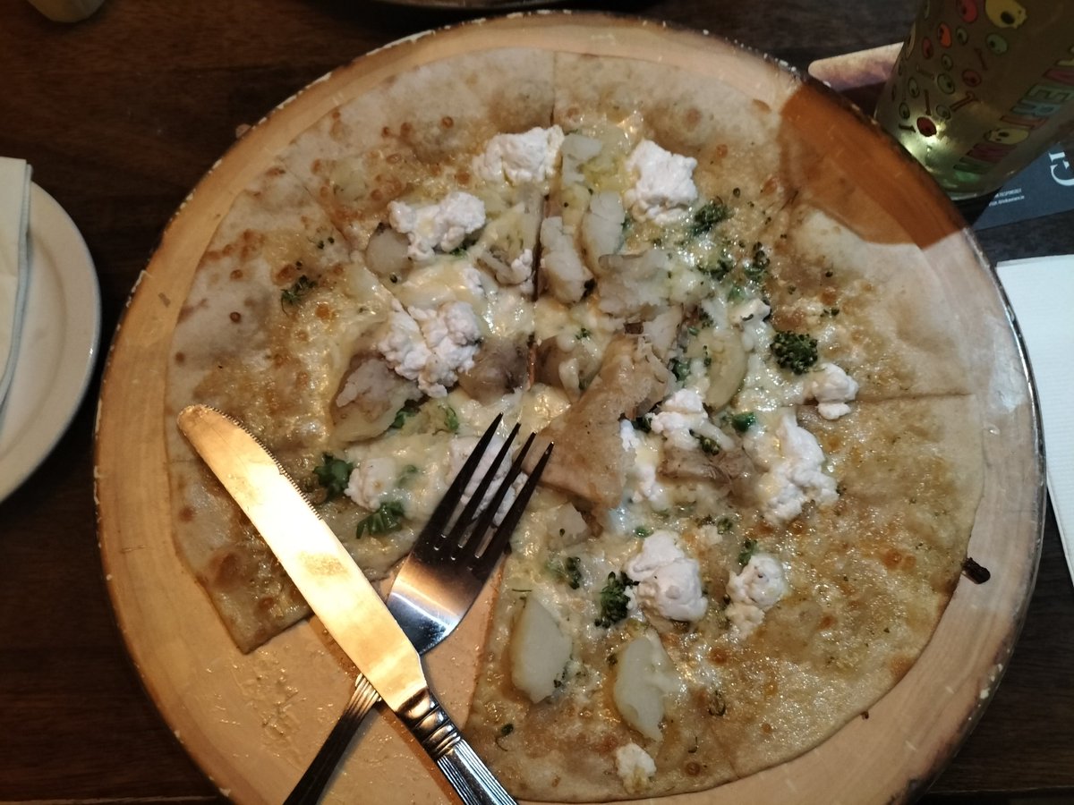 Rhiannon 🍉 tweet media