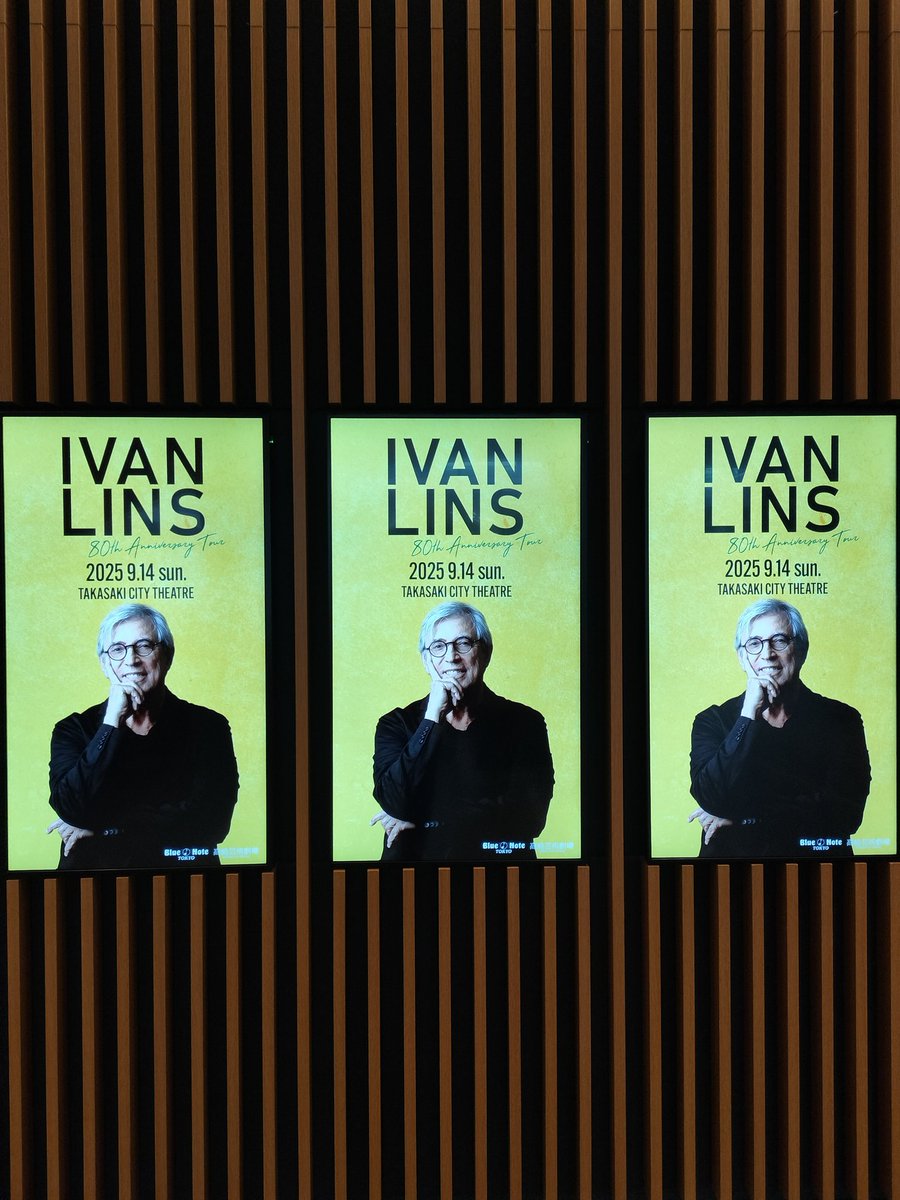 TakaakiOhnishi's tweet image. 20数年ぶりに観戦した #IvanLins 師匠のライヴ@ 高崎芸術劇場。
すべてが名曲すぎる。バンド全体が素晴らしい。新しいメンバーもハイレベル。いい夜だった。公演後は空港に直で向かうとのこと。かろうじてご本人と握手させてもらった。ありがとう師匠🙏😍セトリはこちら↓
open.spotify.com/playlist/6C8ps…