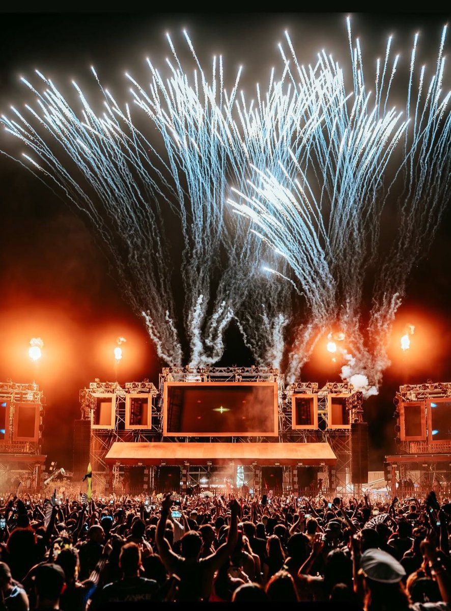 DANIEL 🅱️ANKHEAD tweet media