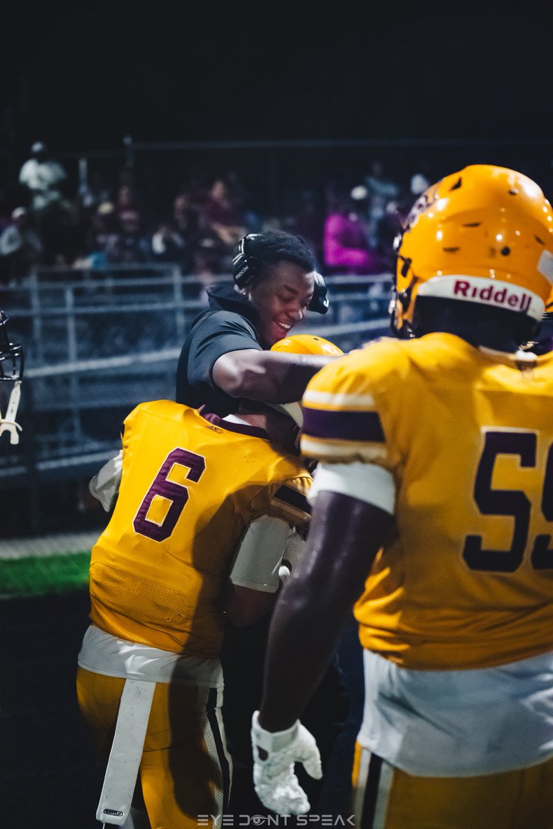 hudl.com/v/2SgKcY 
Week 0-4 Haven’t scratched the surface from the mission we on💯
 <a href="/Omar_Haugabook/">Omar Haugabook</a>