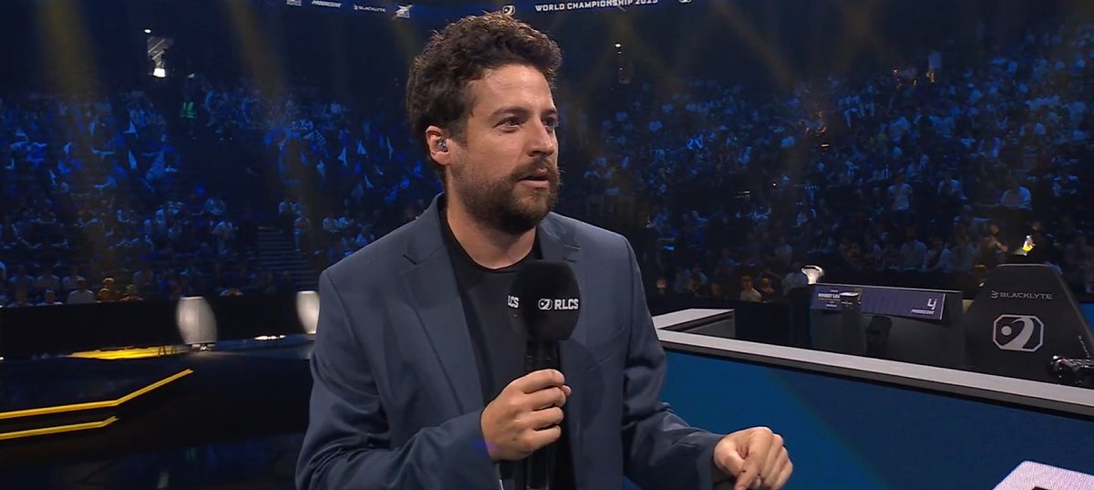 Merci <a href="/RocketBaguette/">Rocket Baguette</a> 
Merci <a href="/RLEsports/">Rocket League Esports</a> 
Merci le public 🇫🇷