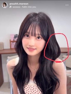no____nasi's tweet photo. 本当に本当に本当に分からないすけど、この巻いてるサイドの髪のボリュームってどうしたら維持できるの？ここのボリュームが面長緩和につながるのに維持できない😡 

大きく巻いても左のモデルさんくらいまでしぼんでしまう。ケープ? https://t.co/btp23ikZJk