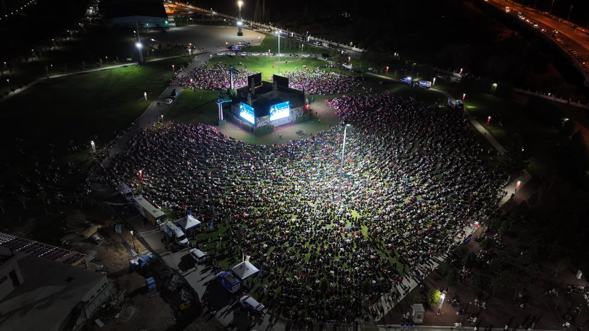 HAYDİ TÜRKİYE'M! 🇹🇷

Milyonlarca yürek şampiyonluk için TEK YÜREK 💓

📍Atatürk Orman Çiftliği Doğal Yaşam Parkı