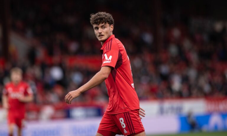 Aberdeen midfielder Dante Polvara delivers contract talks update
pressandjournal.co.uk/fp/sport/footb…