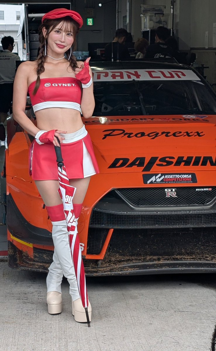 idNGEgt2020's tweet image. 2025 Japan Cup
9月13日ピットウオーク
織田真実那(@mamihamu7)さん
お写真ありがとうございました!!
お久しぶりに少しだけお話もできて嬉しかったです😆
#織田真実那
#TeamDAISHINwithGTNET
#JapanCup
#レースアンバサダー
#まみんご