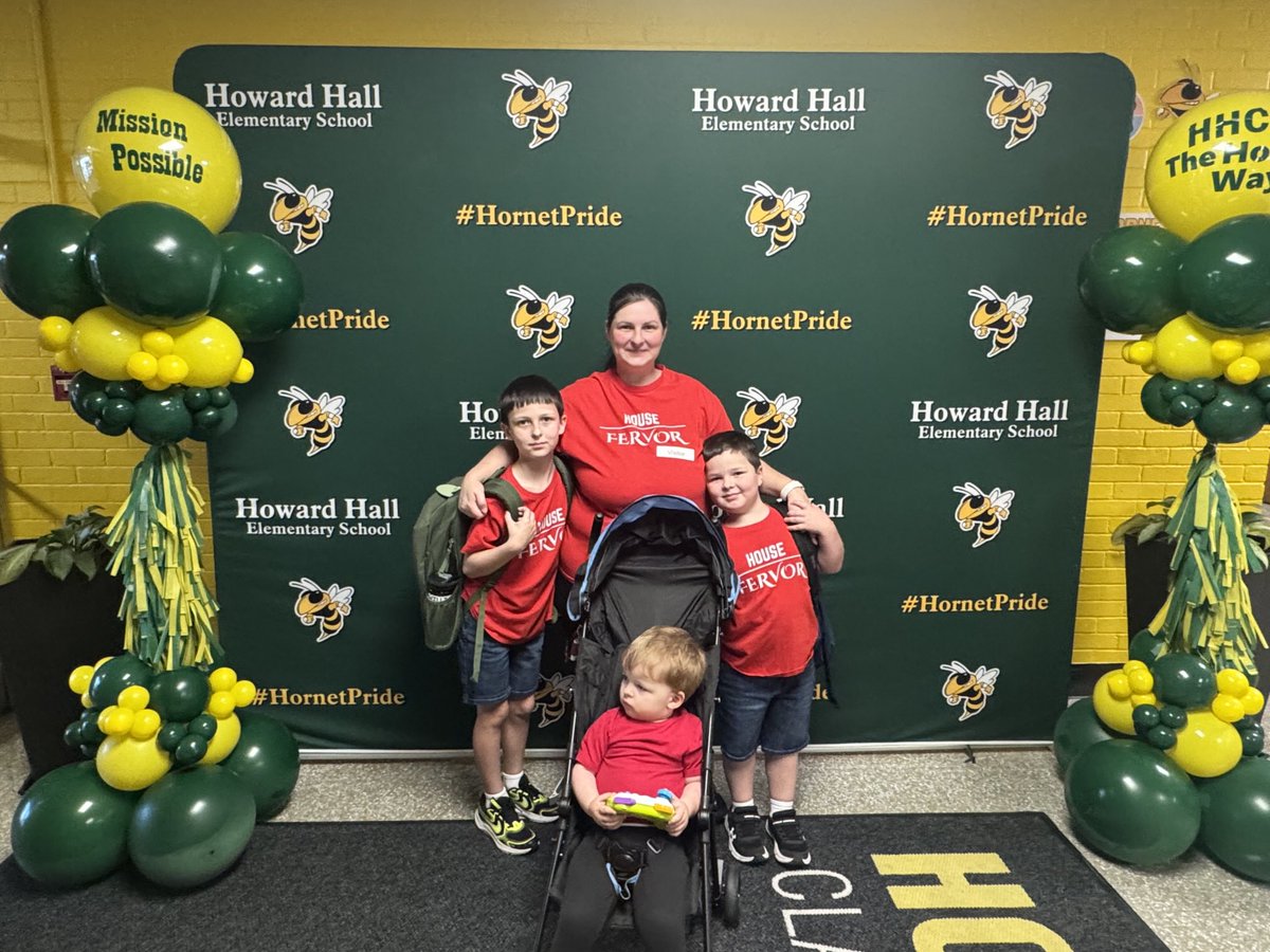 Howard Hall tweet media