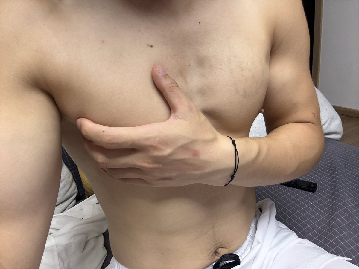 小汀 tweet media
