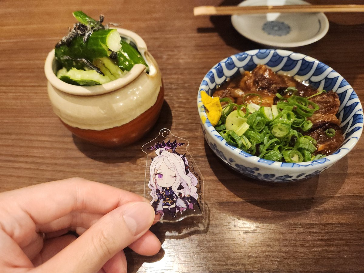 とある先生とお食事|•'-'•)