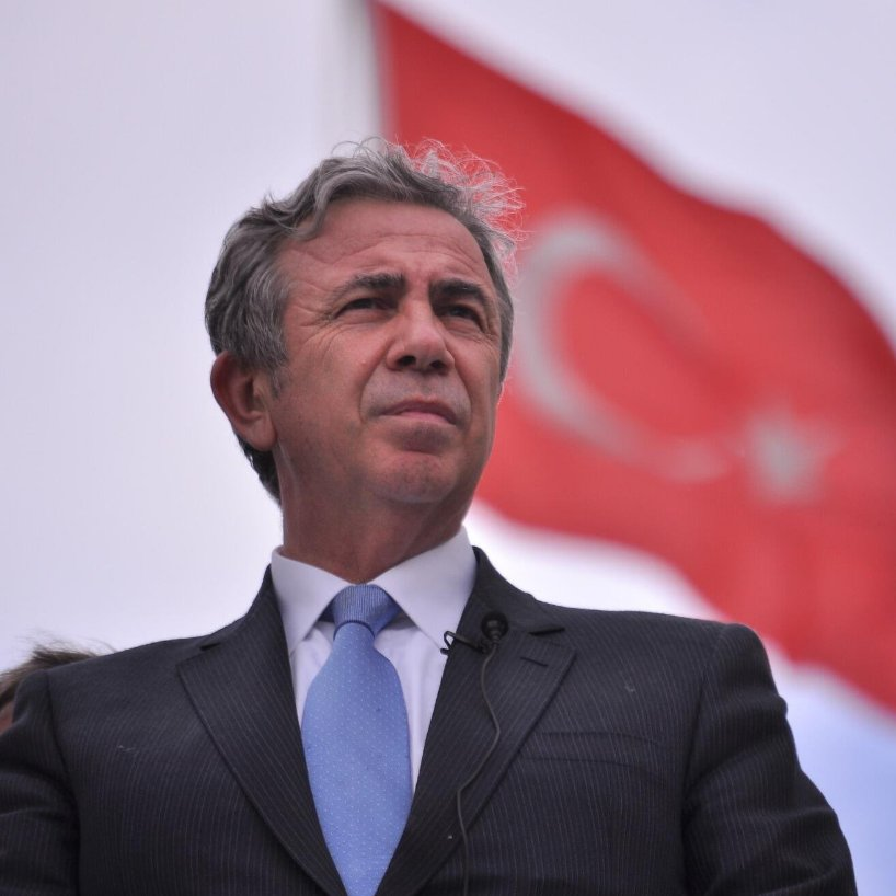 bosunatiklama's tweet photo. Mansur Yavaş: "Hırsıza hırsız olduğunu unutturursan, gelir size akıl vermeye çalışır." https://t.co/bDZjiSYtgc
