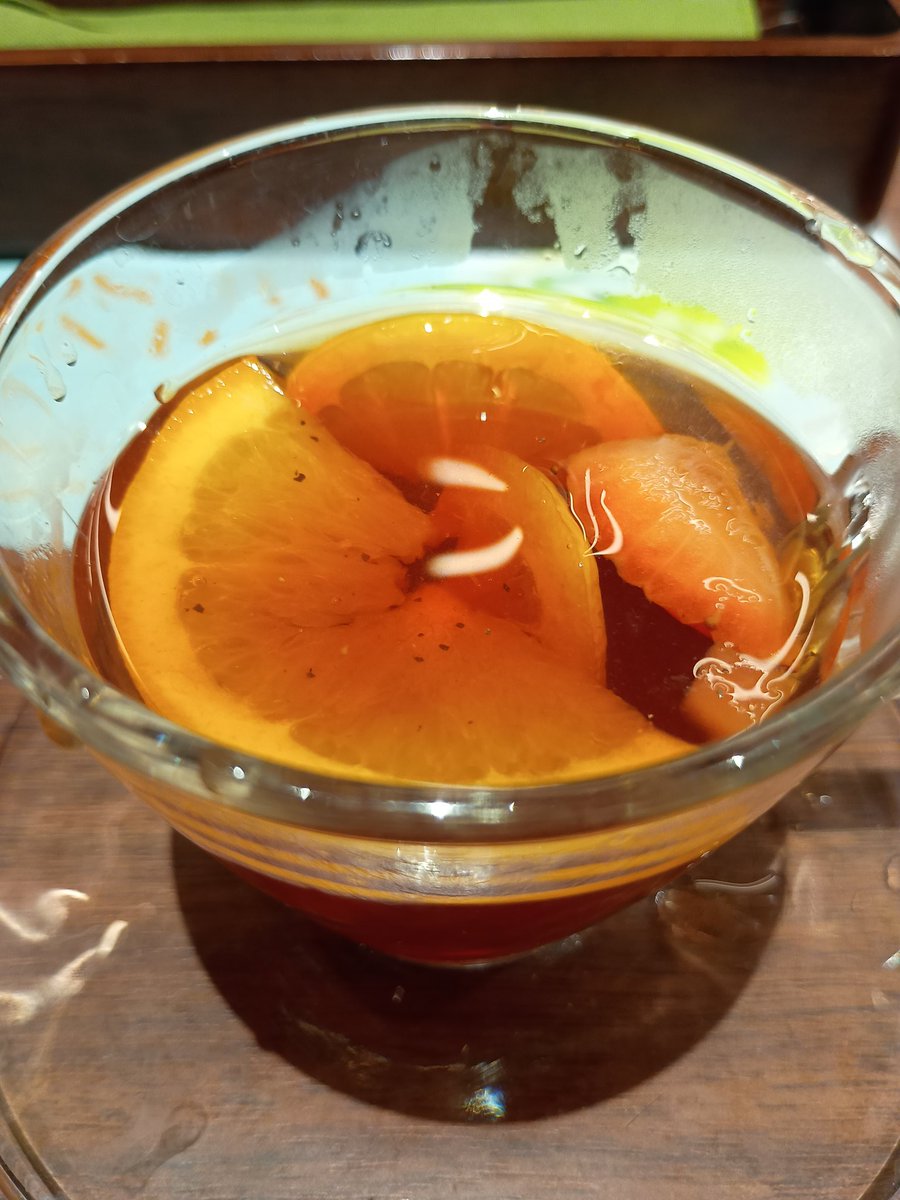 Shohji_Hirayama's tweet photo. Enjoyed fruit tea today! 🍓🍍🍊 Heated with a candle in a glass pot, infused with strawberries, pineapple, kiwi, blueberries, orange, lemon, and herbs. The steeped fruits were so tasty! 😋 #FruitTea #TeaTime #ShortRide https://t.co/UCS4WasgJa