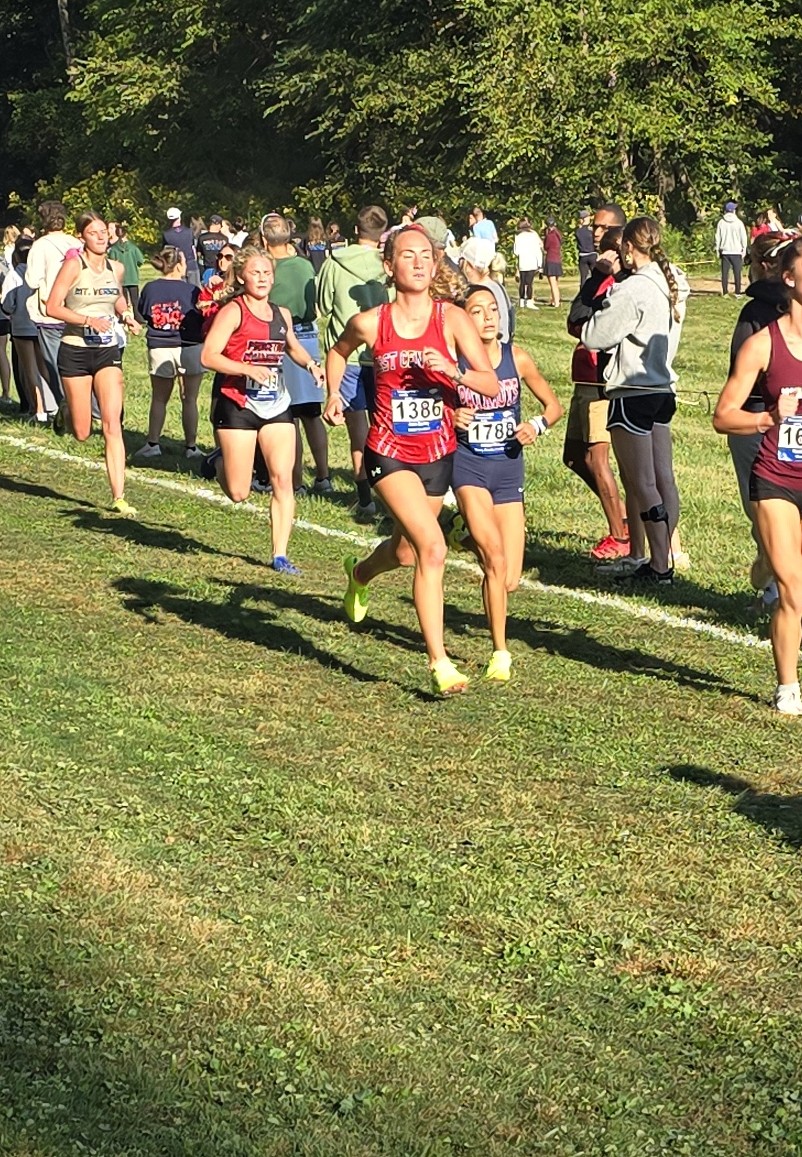 Congratulations to Callie Bentley for finishing 19th in the girls Elite Race at Brown County! She ran her fastest time ever on this course in the deepest field ever for this race!