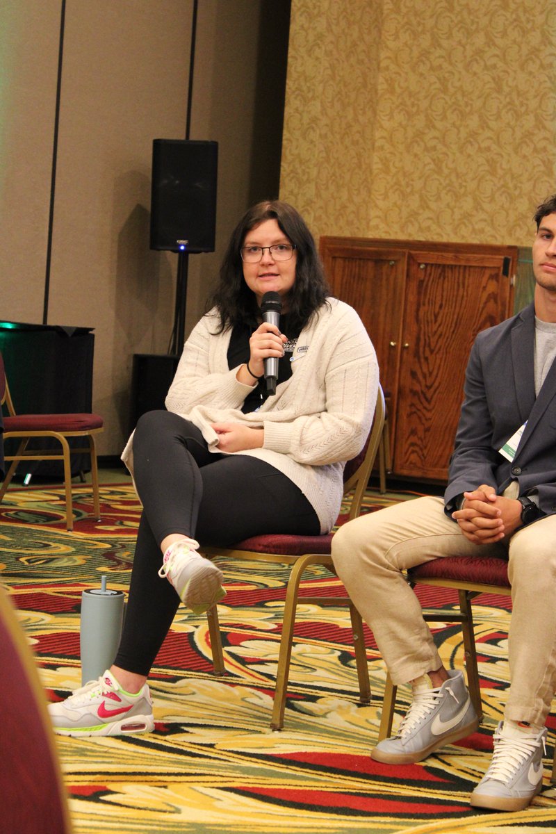 Starting the final day with an alumni panel with recent <a href="/AmerRiversConf/">American Rivers Conference (A-R-C)</a> alums!

Jared Thoma, <a href="/CoeAthletics/">Coe Athletics</a> 
Max Cleveland, <a href="/StormSports/">Simpson Storm Sports</a> 
Jack Bell, <a href="/norsesports/">Luther College Norse</a> 
Hannah Halverson, <a href="/norsesports/">Luther College Norse</a> 

#rollrivers
