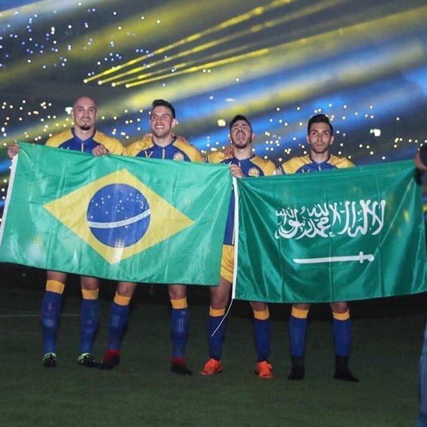 قلبًا وقالبًا مع ابناء السيليساو ضد الهاربين 💛
