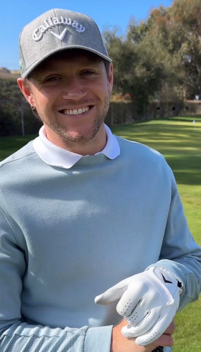 Ls28_Zp25's tweet image. #NiallsMonth❤️

Day 14 -  Golf Niall❤️The love Niall has for golf is unmatched honestly🥹

#ProjectNiall #WeLoveYouNiall