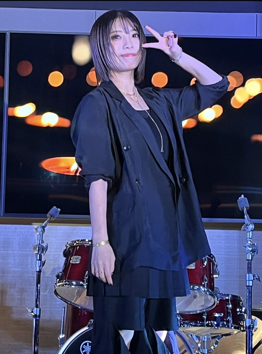 tokiringo's tweet photo. いーちゃんに会えたら幸せしかない!全部が嬉しい!💛
#音咲いつき さん
#ラビスタ東京ベイ
#toBlack
#おんぷかき
🎶🦪 https://t.co/7AbRPIUmSf