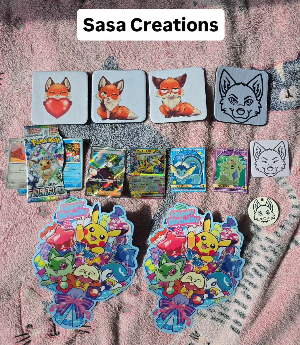 Post 2/3

Sadly I forgot who the artist of the yellow hyena shirt was, can someone help to find out? I'd like to give credits