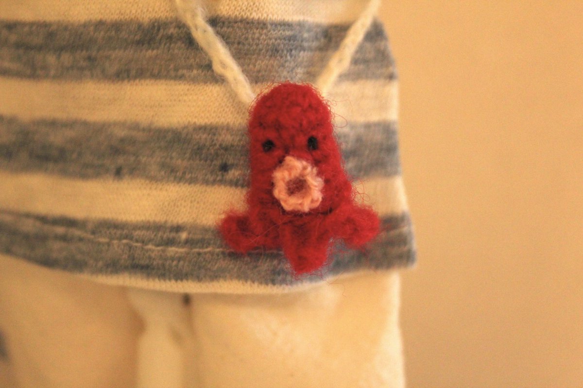 #트인덕장터

타코야끼 뜨개모자🐙 주문 제작을 받습니다 :)
(한정수량 5개, 소진 시 마감)

𝕡𝕣𝕚𝕔𝕖 ₩15,000

자세한 사항과 오더 방법은 아래 블로그 확인
해주세요🐾

m.blog.naver.com/somin22222/224…

🍀RT event
이 글을 리트윗 해주시는 분들 중 한 분을 추첨해 
타코야끼 모자를 선물로 드립니다!