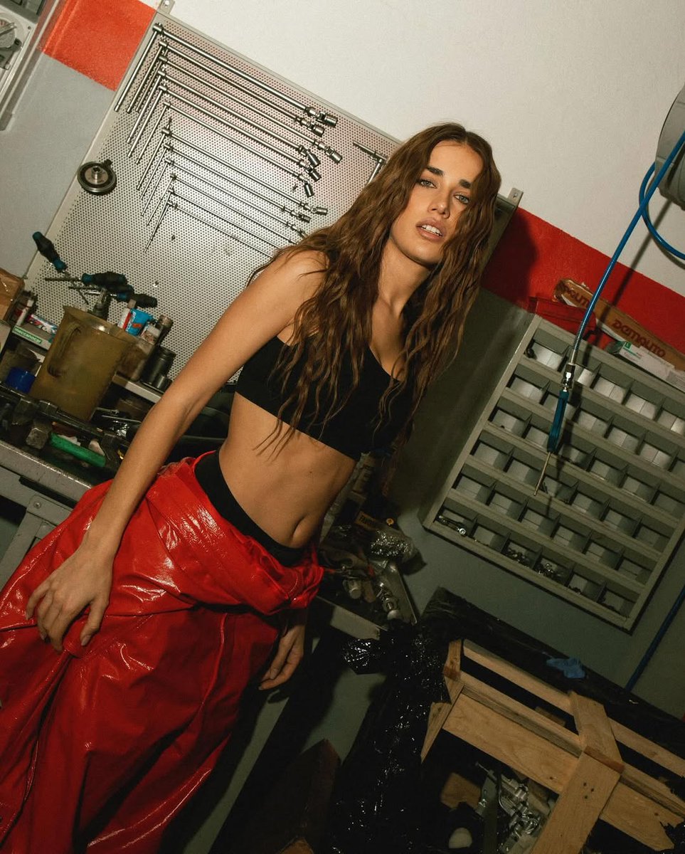 SpotifyTrackIT's tweet photo. 'Uragani' di @ClaraSoccini su Spotify sta ottenendo una crescita negli ascolti giorno per giorno. 

10/09 — 37,242
11/09 — 40,987 [+10,06%]
12/09 — 54,098 [+31,99%] 🆕⭐️ https://t.co/GXqviktDcR
