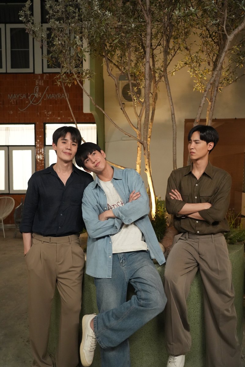MyMagicProphecy's tweet photo. กลิ่นความรักเป็นยังไงบ้างคะพี่ตุลย์ 😘

#MyMagicProphecyEP8
@jimmyyjp_ @Sea_tawinan @jnnrrs https://t.co/Xu2xy8OaJ2