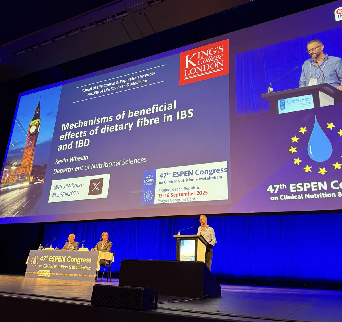 Made it to #ESPEN2025 to discuss mechanisms of fibre in #IBS and #IBD 

Different fibres have different physicochemical characteristics and that impacts their functional effects!

Check out this review nature.com/articles/s4157…