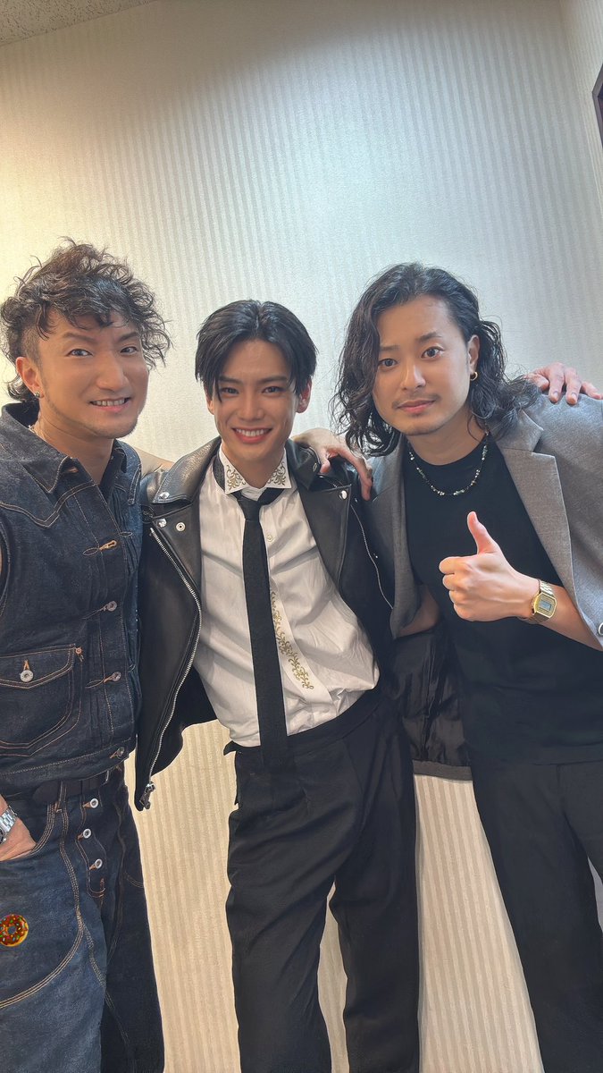 秋沢健太朗 ドーナツ会議DVD4枚セット 本日は秋沢健太朗ファンイベント 『元祖‼︎ドーナツ会議』 にお越し