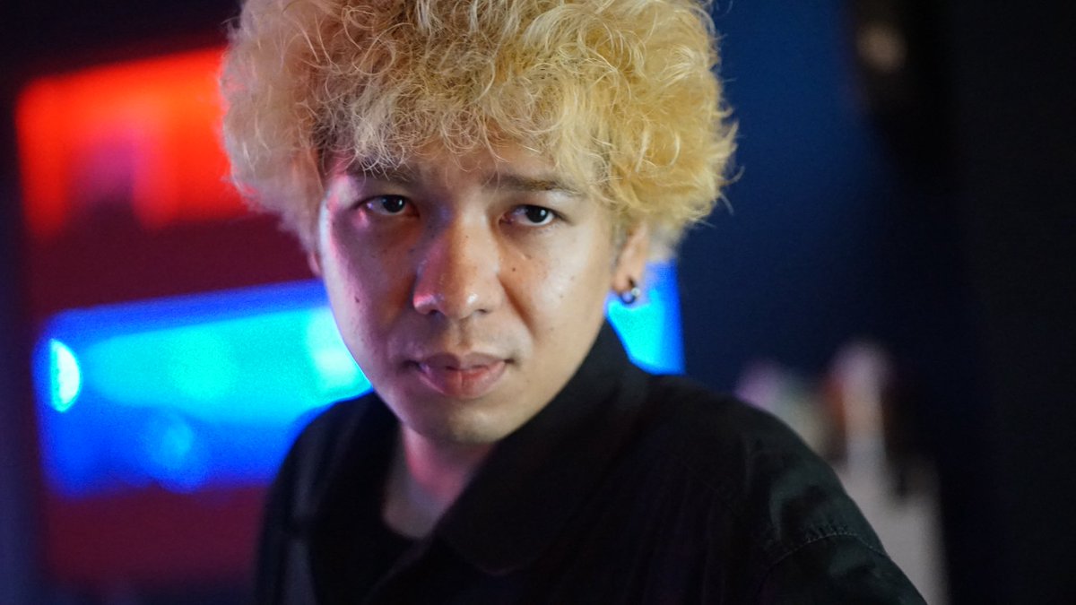 明日はT.D.Y.路上
上野公園11:00~1時間と13:00~1時間です！
よく撮れたベース山下です！