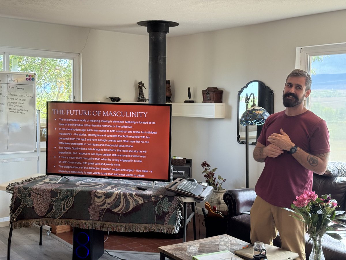 Vivid Void tweet media