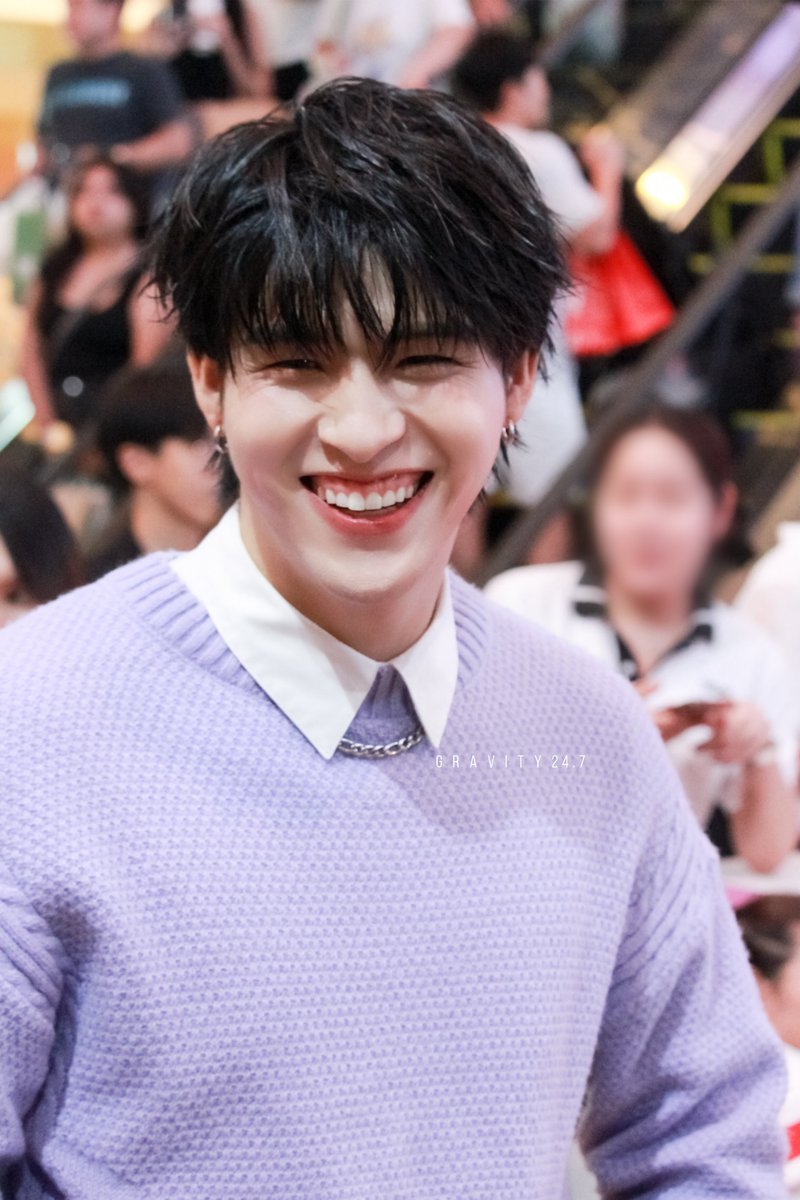 gravity24's tweet image. สดใส ☁️😁✨  #skywongravee 

GLADE HELLO KITTY X SKNN
#GladeHelloKittyxSkyNani 

@skywongraveee