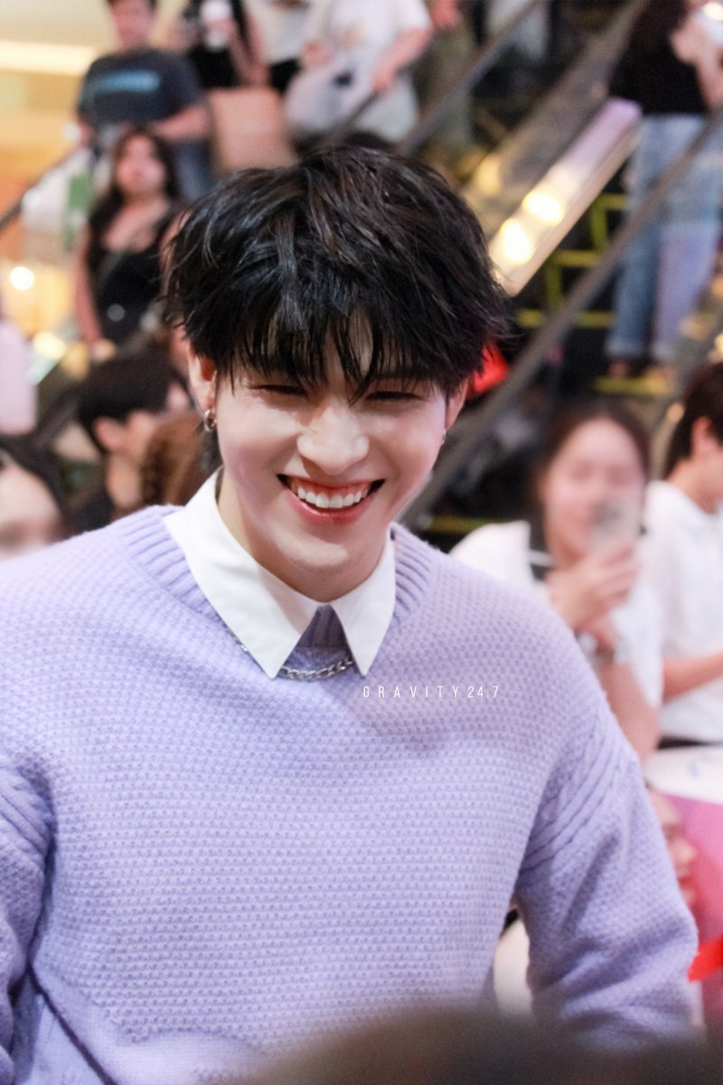 gravity24's tweet image. สดใส ☁️😁✨  #skywongravee 

GLADE HELLO KITTY X SKNN
#GladeHelloKittyxSkyNani 

@skywongraveee