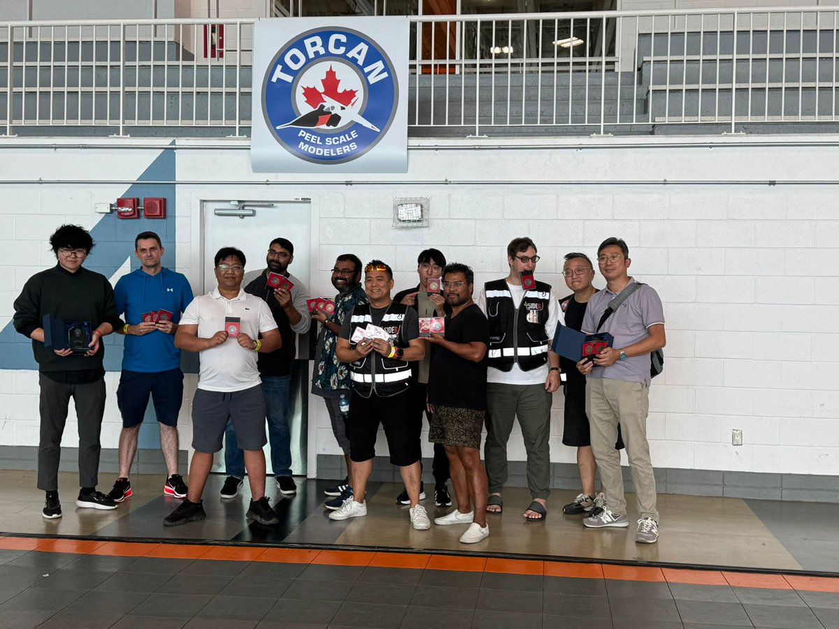 Chessymonkey's tweet image. Its good to get out there once in a while, see a bunch of familar faces, even better when I come home with hand full of surprises. 
Thank you for a wonderful event Torcan Scale Model Show