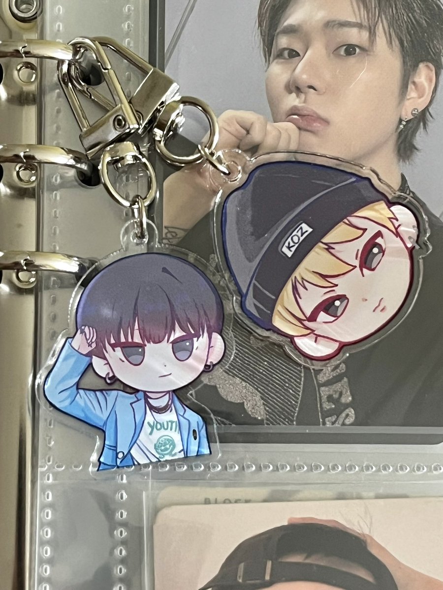 이벤트 해달라는 스핀이 여러개가 왔는데
지코 생일기념으로 슬쩍…

맘찍 + RT 해주시면 됩니다 두분 뽑아요
반택비 제가 부담합니다!!

*지코키링만 이벤트 상품입니다
*참여기간 9/14~9/28 40x40 사이즈