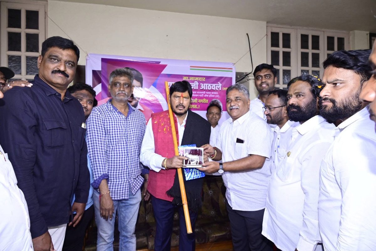 RamdasAthawale's tweet image. 📍कोल्हापूरकरांचे प्रेम 

#kolhapur #ramdasathawale #rpi  #repubicanparty
