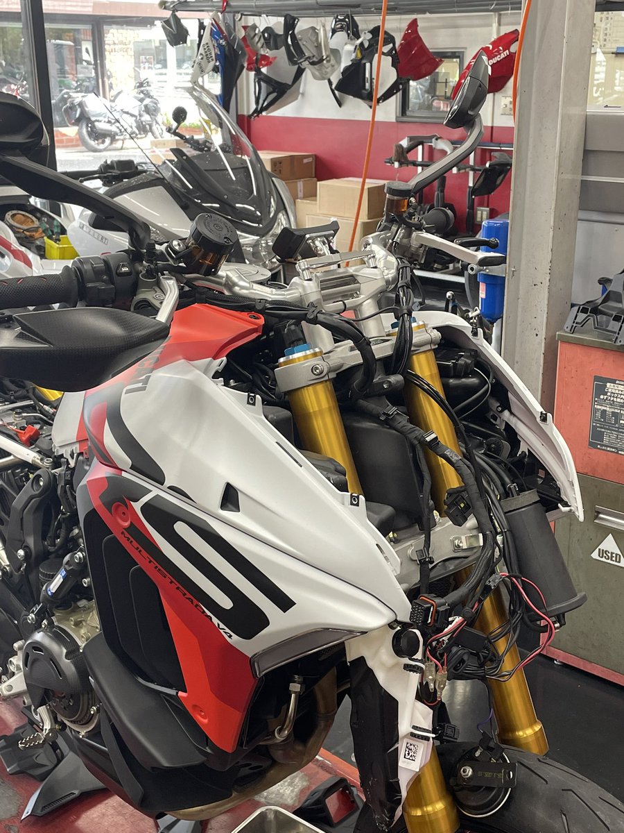 rinpeg31's tweet photo. 新しいRS発表の日に
復活の兆しが…😂
#ducati
#ducatikyoto
#ドゥカティ
#MULTISTRADA
#MULTISTRADAV4RS
#ムルティストラーダ
#DUCATIPERFORMANCE
#DICATIAPPAREL
#繋がれDUCATIの輪2025
#京都
#ドゥカティ京都 https://t.co/zFRrxd6qDX