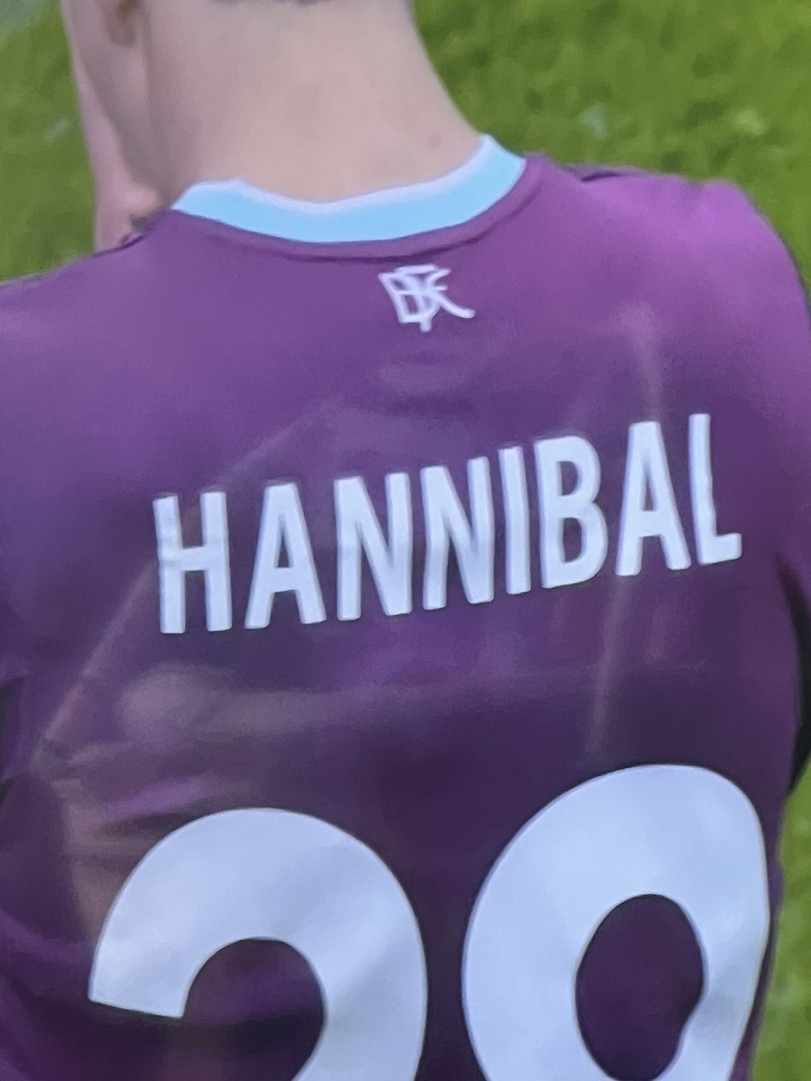 CoxMasterson's tweet photo. That’s ironic. 

#PremierLeague https://t.co/kHQlOFjY38