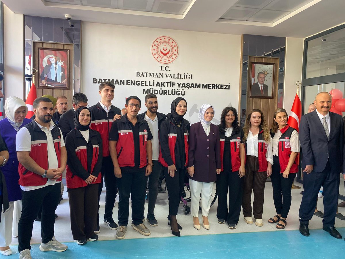 📍 Batman 

Batman ili ziyaretinde ASDEP'li meslektaşlarımızla da bir araya gelen Aile ve Sosyal Hizmetler Bakanımız Sayın Mahinur Özdemir Göktaş’a teşekkür ederiz.

Kendisinin samimi yaklaşımı, sahada emek veren tüm arkadaşlarımız için moral kaynağı olmuştur. 

#ASDEP