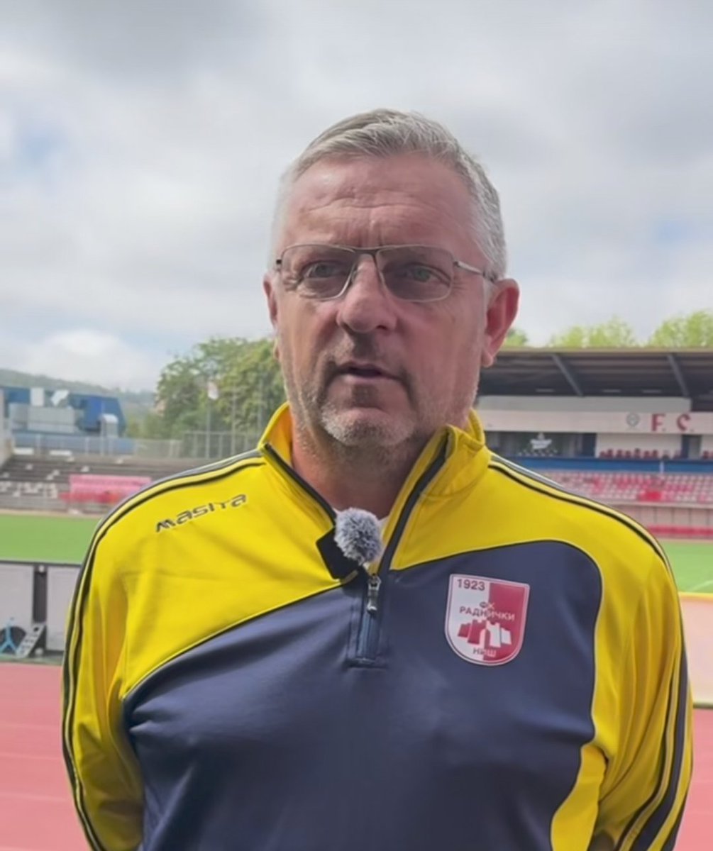 baba yine ne icat ettim be kalemizde gol görmeden 3-0lık skorla güneyin haso evlatları çaktı kaçtı

#radnickinis #meraklije