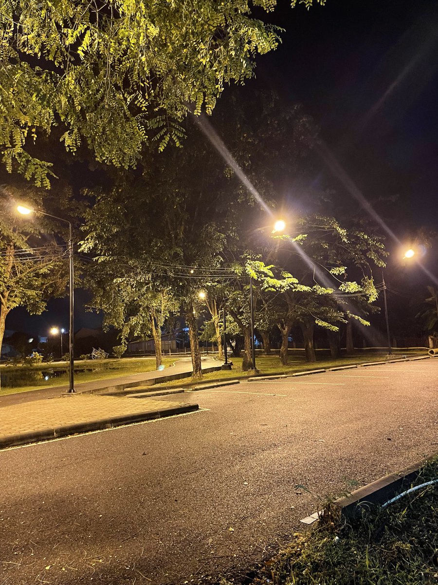 แฉะดีจัง 🤤🤭  #เมืองปราจีน #ในเมืองปราจีน  #เมืองปราจีนบุรี #Fwbปราจีนบุรี