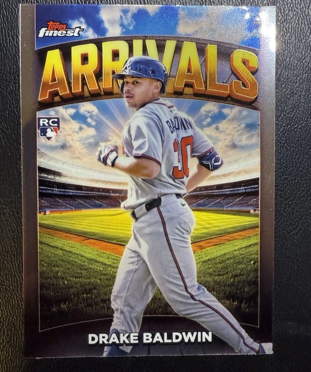 BornOn3rdBase42's tweet image. Probably a long shot, but if anyone has in their possession (or has seen) the superfractor of the Drake Baldwin “Arrivals” insert can you please let me know?  

I’m going for the rainbow (for personal sentimental reasons) and need that and orange /25. 
 @CardPurchaser