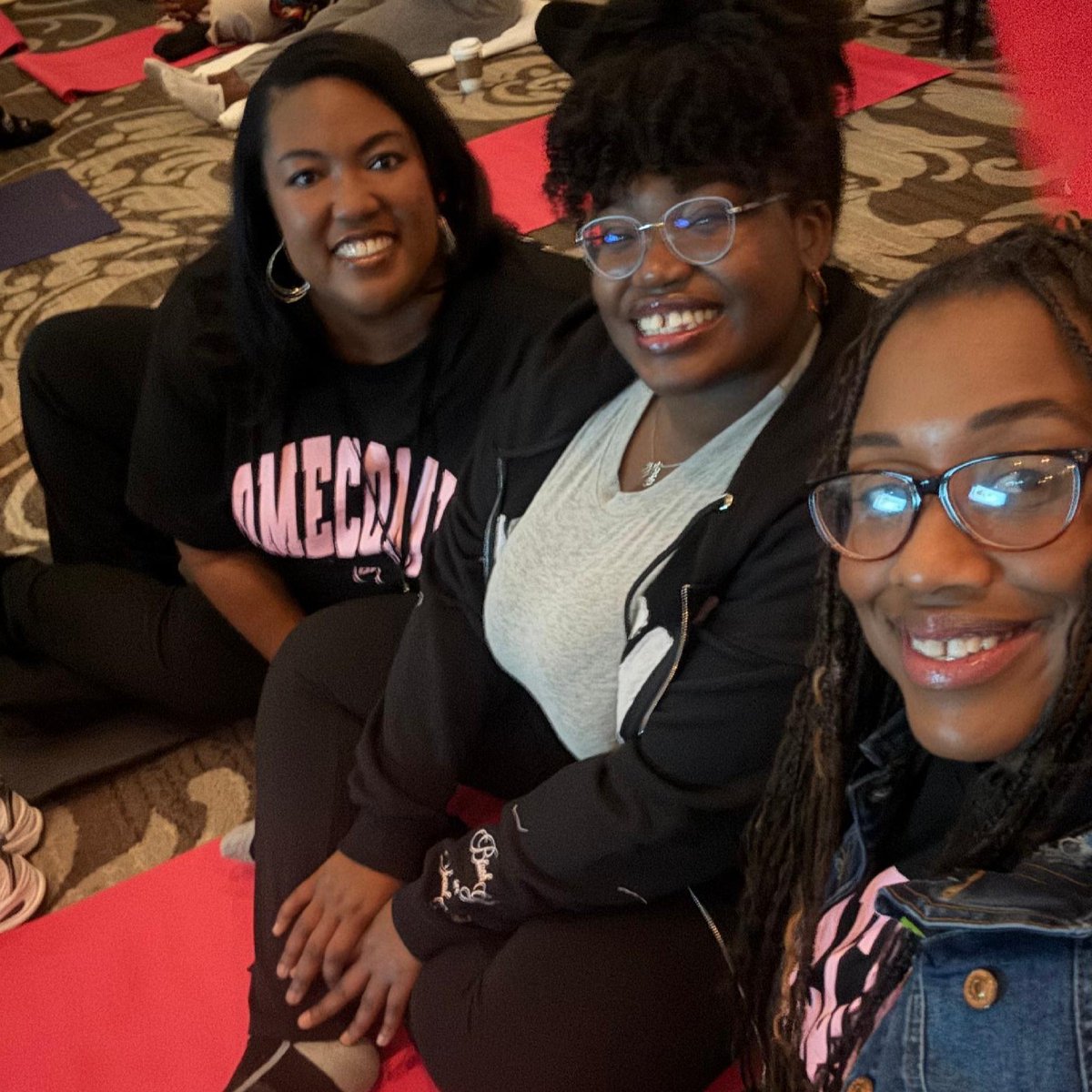 USC College of Social Work (@uofsccosw) on Twitter photo More giveaways....and more learning...at the Black Girls In Social Work Conference. Congrats to Kimberly Ward and Resia Cooper! ⚡ #SocialWorkChangeMakers #Gamecocks More giveaways....and more learning...at the Black Girls In Social Work Conference. Congrats to Kimberly Ward and Resia Cooper! ⚡ #SocialWorkChangeMakers #Gamecocks
