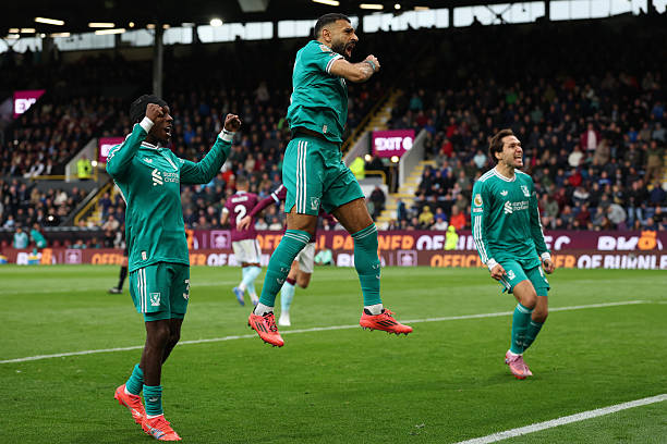 thejurgenholic's tweet photo. GW1 : 88' Goal Chiesa
GW2 : 90+10' Goal Rio Ngumoha
GW3: 83' Goal Szoboszlai 
GW4: 90+5' Goal Mo Salah

BARU GAME WEEK 4 WEYY 😭😭 https://t.co/sZVPqkzlQf