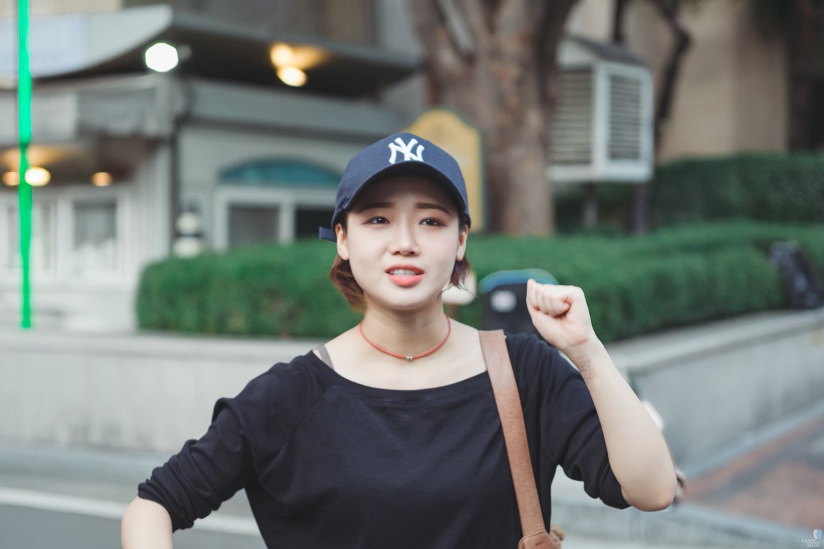 250914 브로드웨이42번가 서울 막공 최유정

유정아 나도 키링 받고싶어...ㅋㅎㅋㅎㅋ
물어보고싶었는데 바빠보인 유정이😭

#최유정 #ChoiYooJung