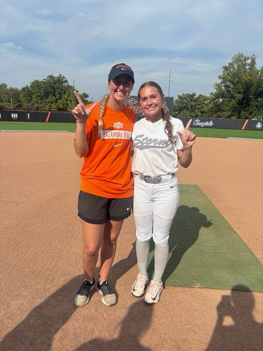 Sydney Root tweet media