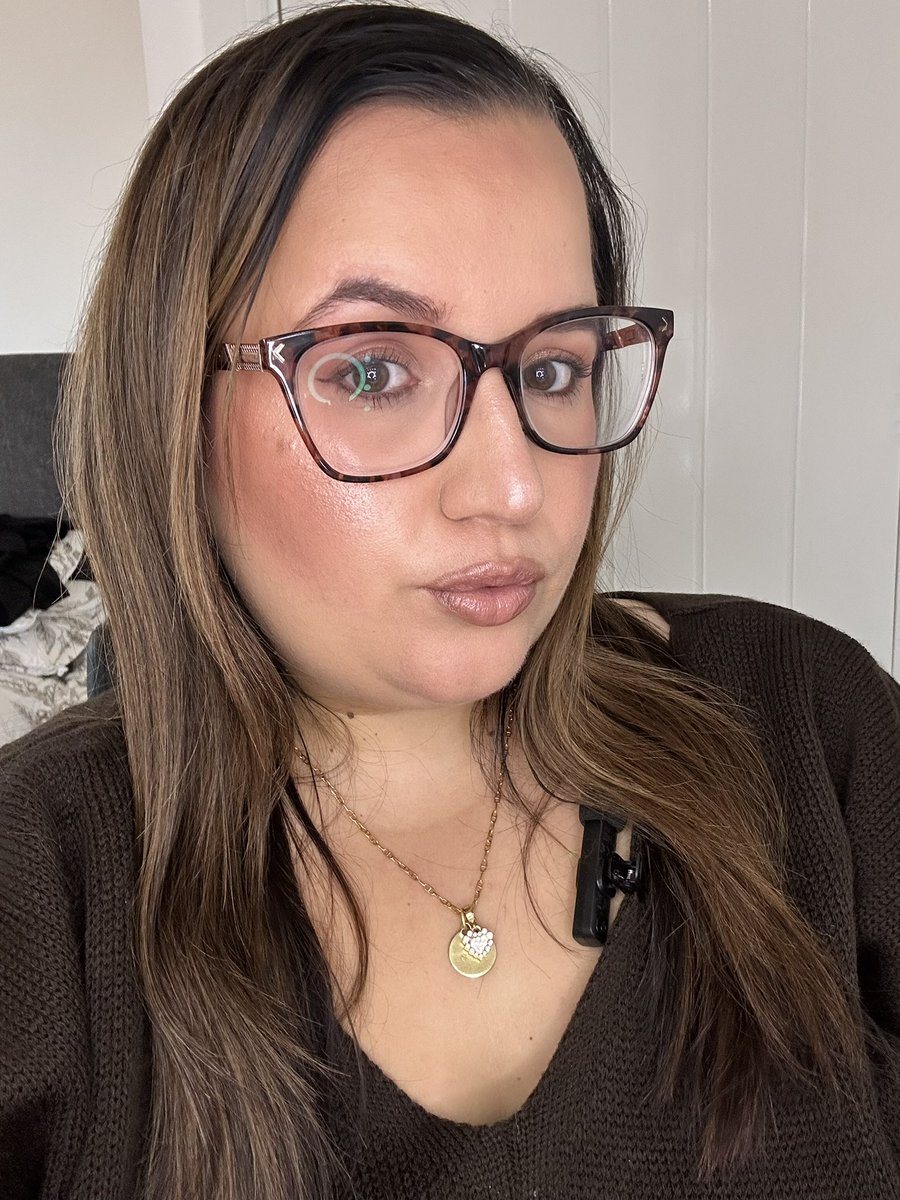 ChelsieHun_'s tweet image. Interested in beauty, follow my TikTok: Chelsies.lab ❤️❤️