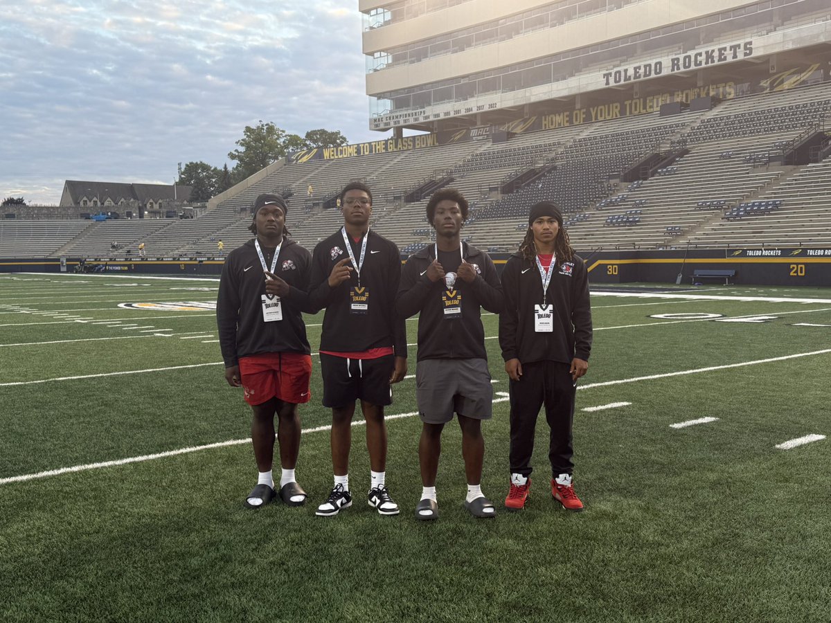 #McK 
<a href="/ToledoFB/">Toledo Football</a>