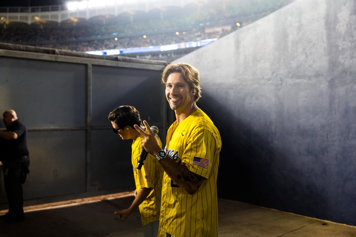 jamesmaslow's tweet image. Yankee Stadium…so epic